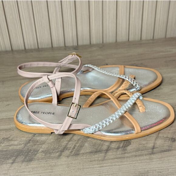 Free People Shoes - Free People Women's Sunny Days Sandal Silver Size 9